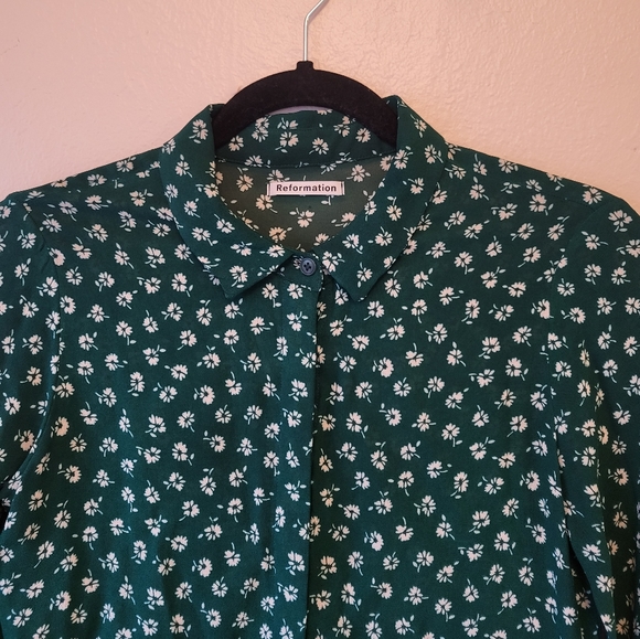 REFORMATION Violet Daisy Floral Button-Down Blouse Long Sleeve Chive Green - Picture 3 of 6